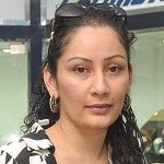 Trishala Dutt (Sanjay Dutt's Daughter) Wiki, Age, Boyfriend, Photos, Family 6 Trishala-stepmother