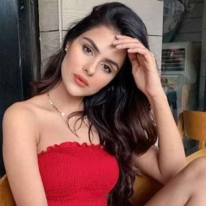 Udaariyaan: Today Episode, Cast, Story, Promo, Wiki & More 2 PRIYANKA CHAHAR CHOUDHARY 1